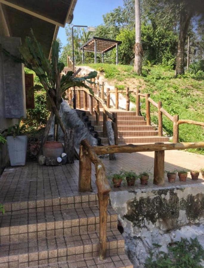 Rinna Resort Ko Muk Extérieur photo
