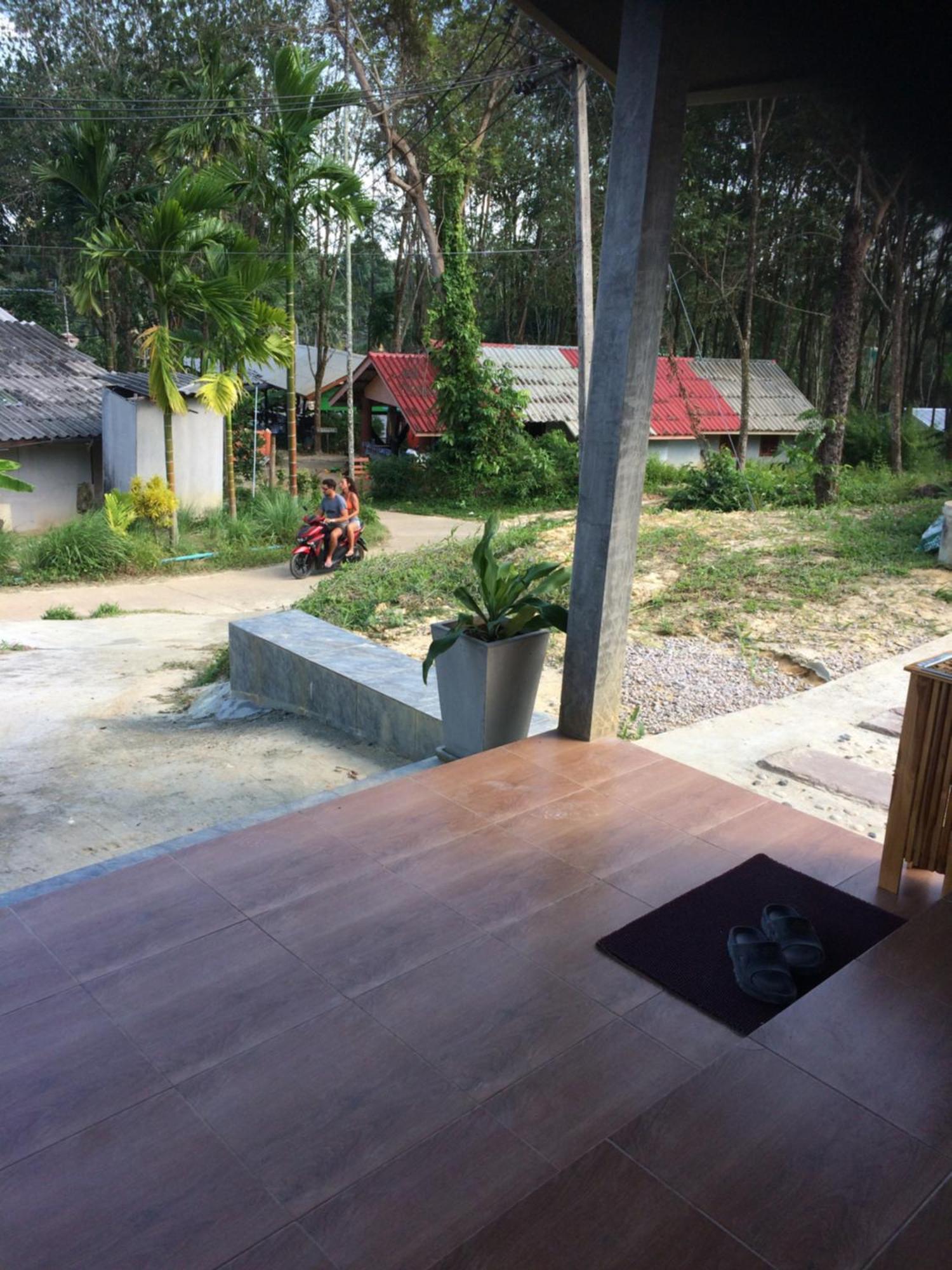 Rinna Resort Ko Muk Chambre photo